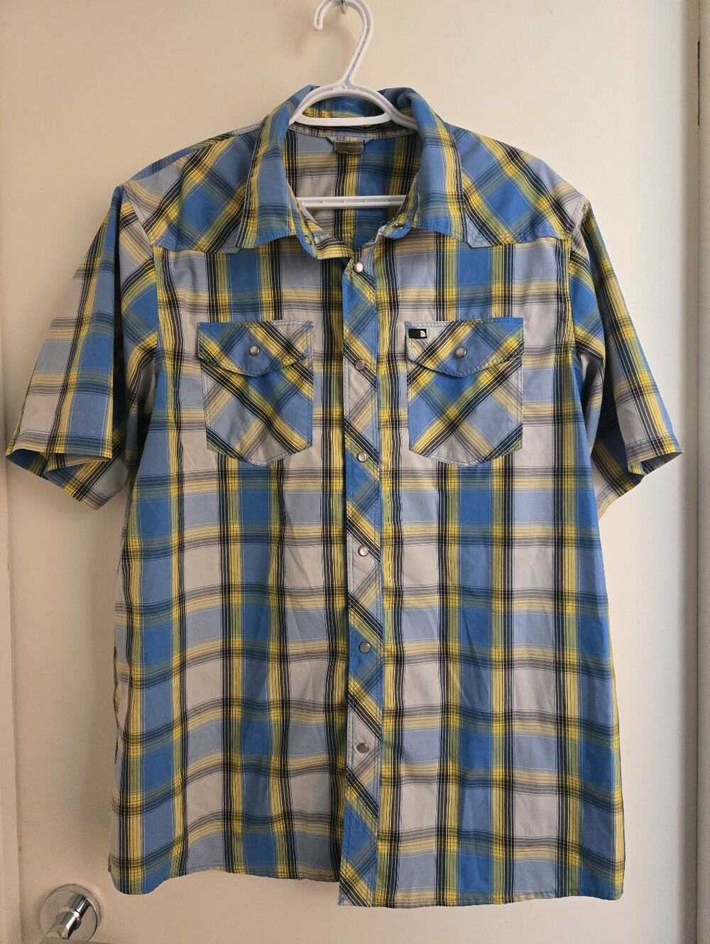 Mens The North Face Button-Up Shirt - L